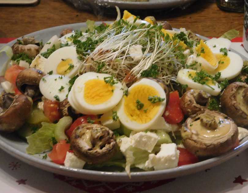 Salade met Gemarineerde Champignons en Feta
